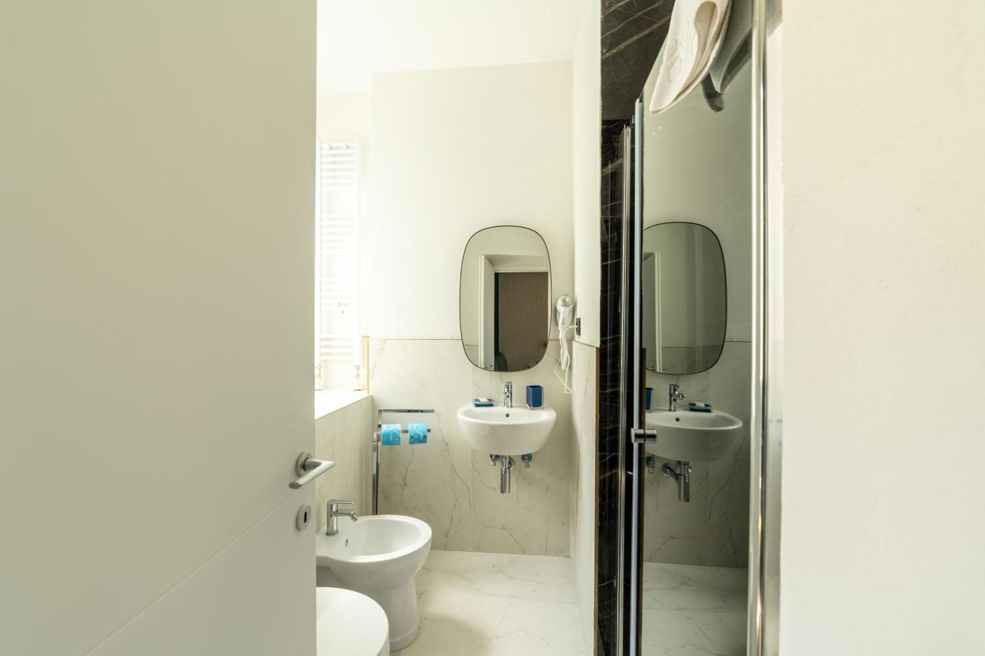 Room Eleven Florence Phòng bức ảnh